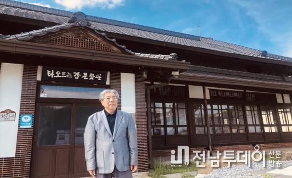 나주에서 집필 중인 문순태 작가, 제2회 김현승 詩문학상 본상 수상 영예