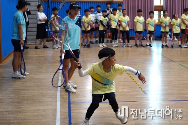 행사 단체 사진