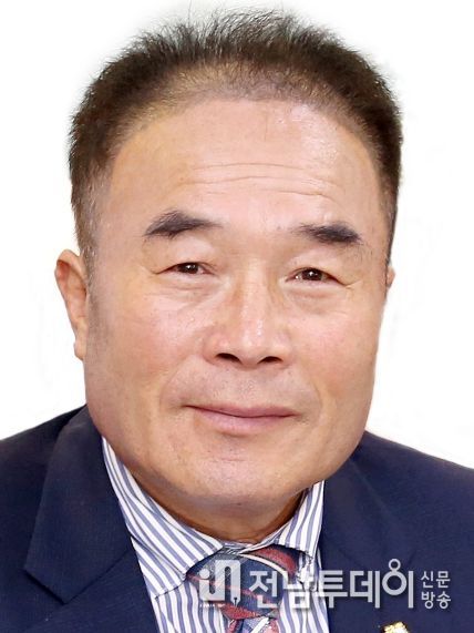 김강헌 의장
