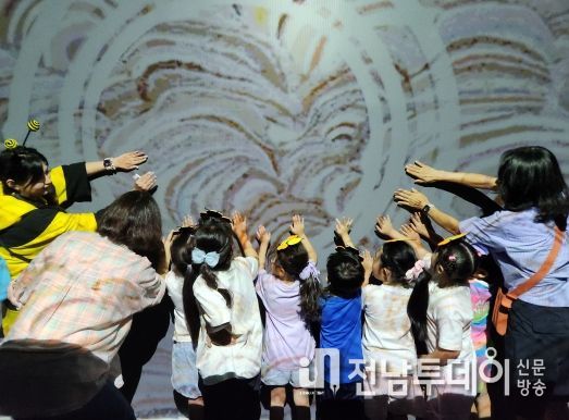 곡성어린이도서관, VR로 체험하는 '실감형 동화체험' 운영
