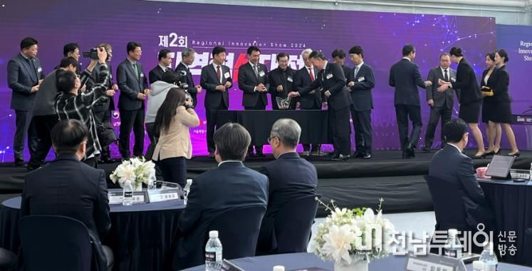 중소기업 육성 유공 기관표창 사진