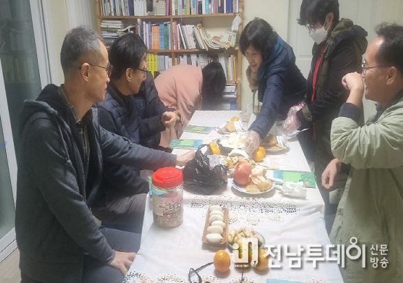 장흥군, 어려웠던 시가 술술 읽혀요