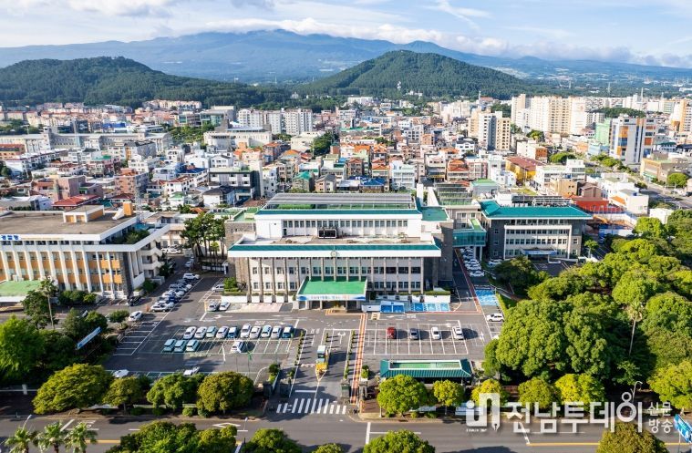 제주도, 공항소음피해지역 주민 보청기 지원 최대 100만원