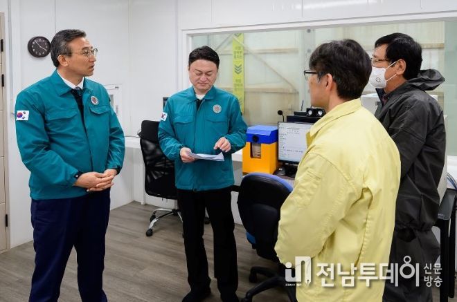 서귀포시, 구제역 등 가축전염병 방역 강화 위한 거점소독시설 방문