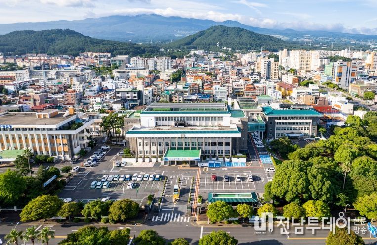 제주도, 민간투자 활성화로 지역경제 도약 모색