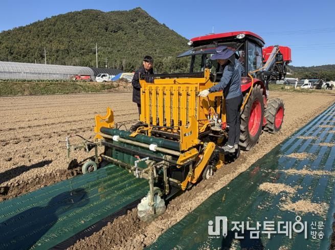 고흥군, 마늘 기계화로 마늘 주산지 명성 되찾기 나서
