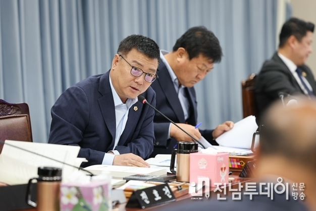 전라남도의회 최동익 의원