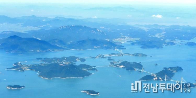 오는 11월 29일 여수 돌산읍과 고흥 영남면을 잇는 구간에서 ‘2025 여수일레븐브리지마라톤대회’가 개최된다.