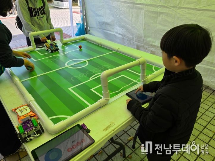 YD페스티벌 기간 운영된 디지털 체험존 부스