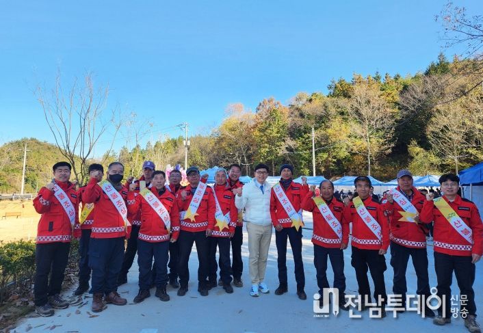 보성군, 내년 5월까지 8개월간 산불 재난 총력 대응_군민 참여가 많은 장소에서 산불예방 캠페인을 진행했다(보성파크골프장)