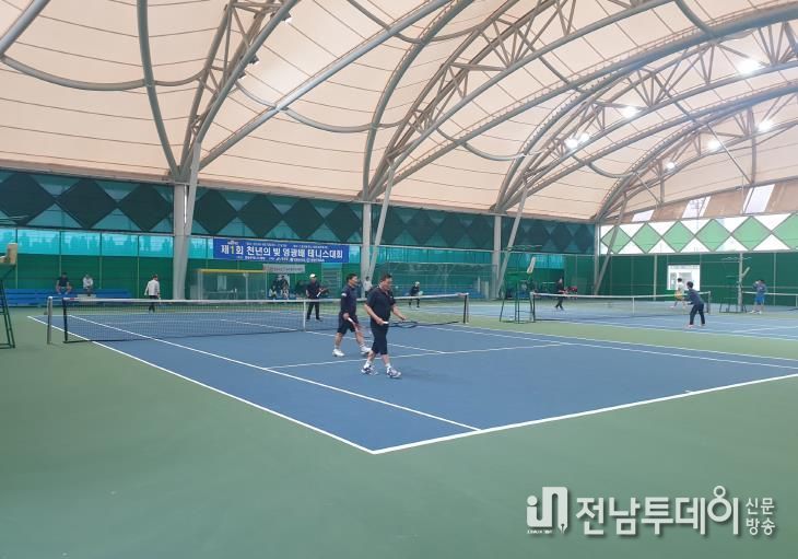 제2회 천년의 빛 영광 동호인 테니스대회 개최-24년 대회사진
