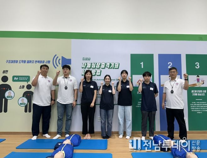 일반인 심화과정 강사와 교육생