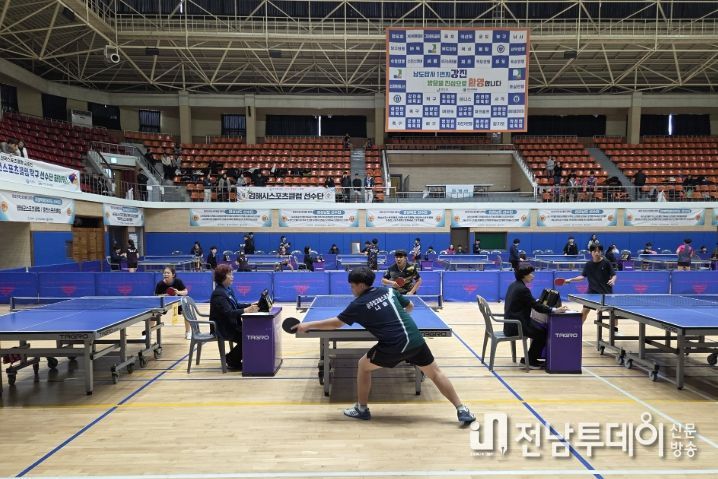 2025 스포츠클럽 탁구 교류전 모습(광주빛고을스포츠클럽),전갑수 체육회장