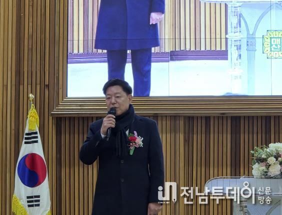 김정희 전남도의회 교육위원장 순천매산고 졸업식 축사 사진