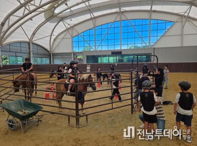 영광군승마장, 합리적 가격의 쿠폰제 회원 운영